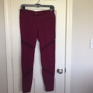 Old navy mid rise mesh panel compression leggings